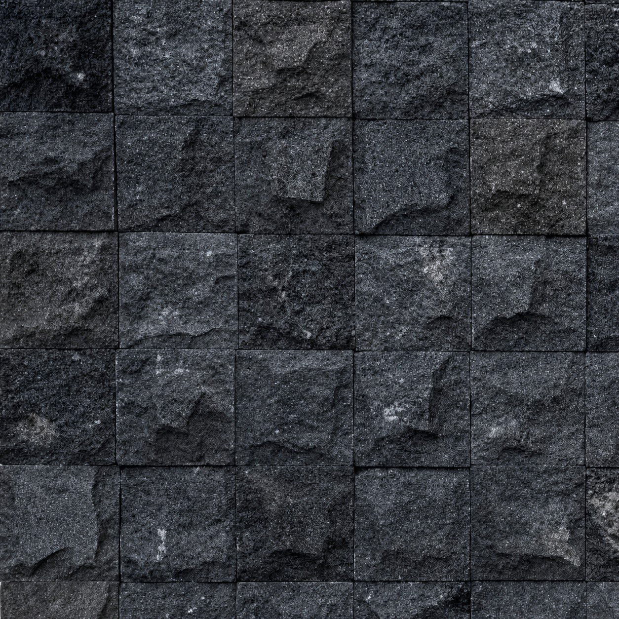 Pedra Hitam Bruta — pedra natural, origem Indonésia